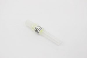 細い針を使う